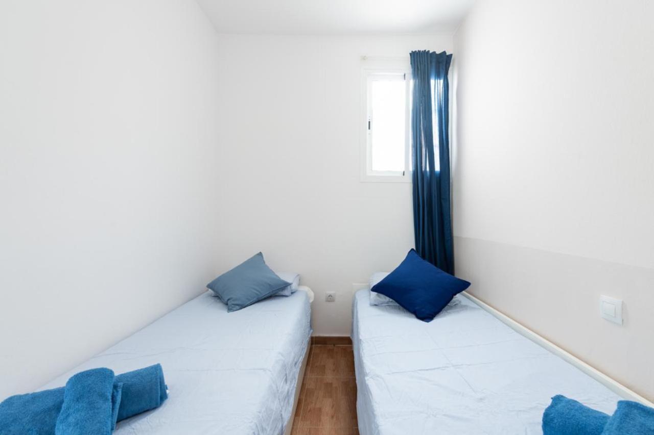 Charming 2 Apartment, 3 Beds-10 Min Walk To Canteras Apartment